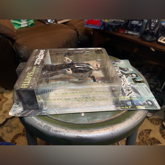 1999 The Matrix MORPHEUS & AGENT SMITH Action Figures N2Toys The Matrix The Film - Picture 5 of 12